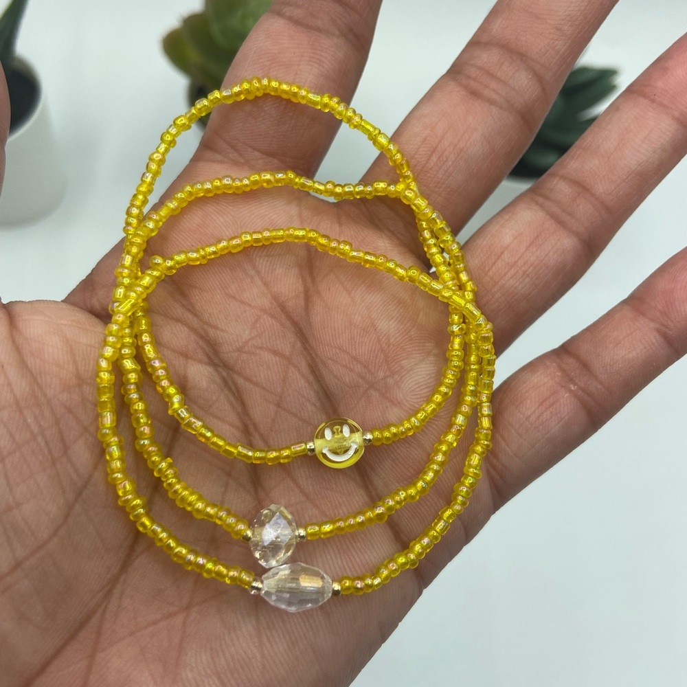 Handmade Trendy Glass Bead Bracelets with Smiley Face